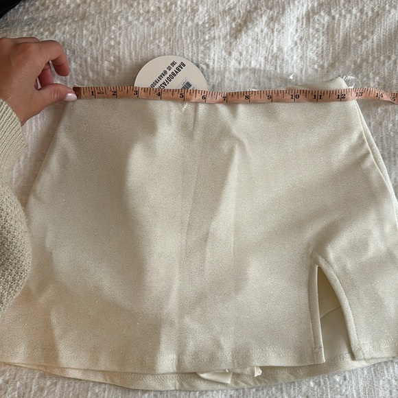Zima skort - ivory sparkle (new with tags) - Picture 4 of 7